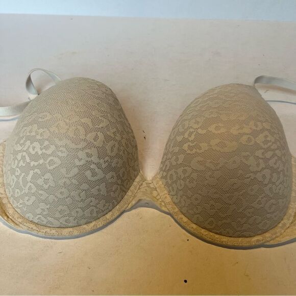 PINK Wear Everywher Push -up Bra White Underwire Size 34DD - Picture 7 of 8
